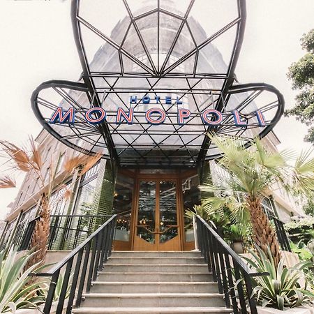 Hotel Monopoli Джакарта Экстерьер фото