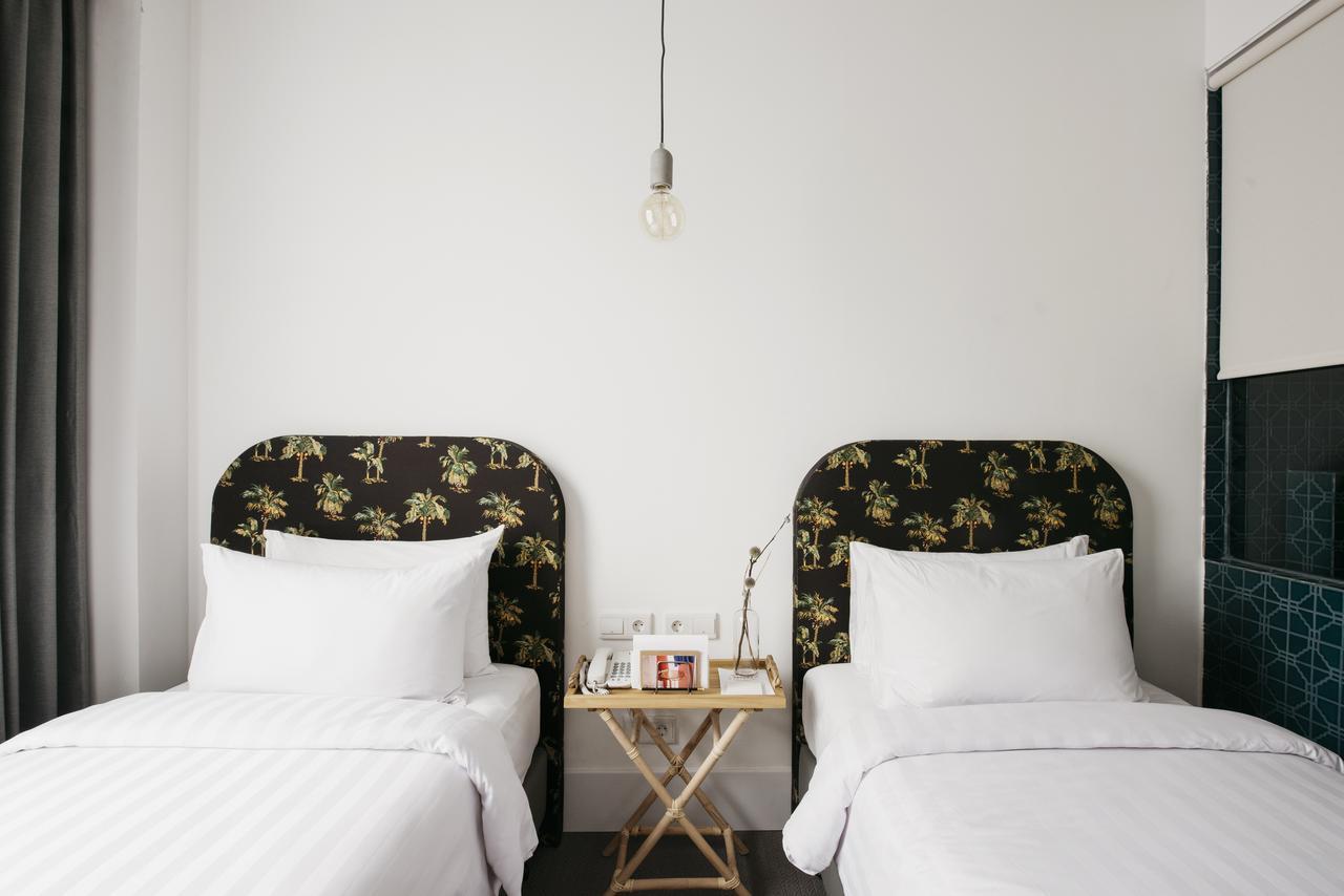 Hotel Monopoli Джакарта Экстерьер фото